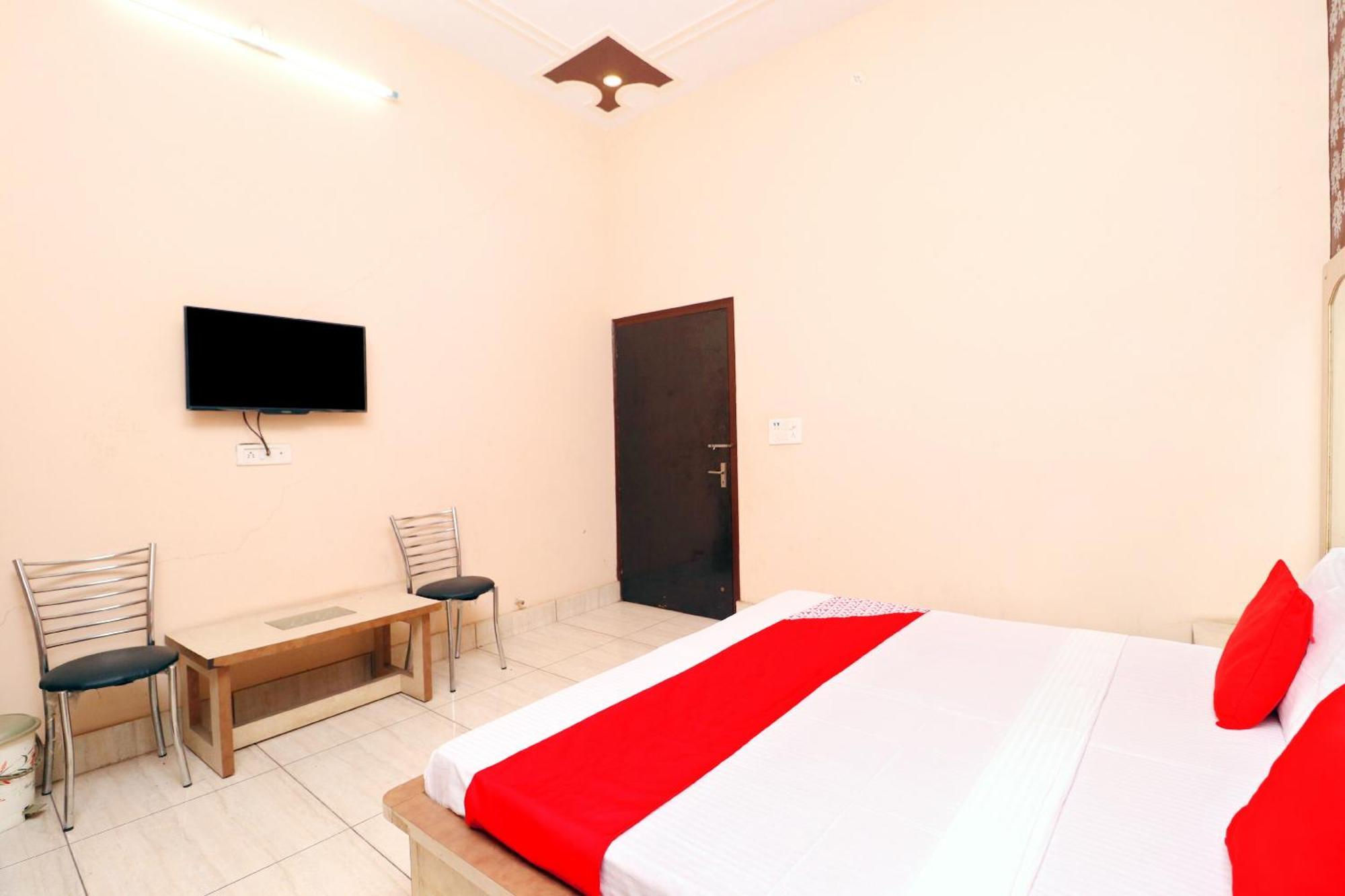 Hotel O Pushp Vatika Bhiwani Exterior photo